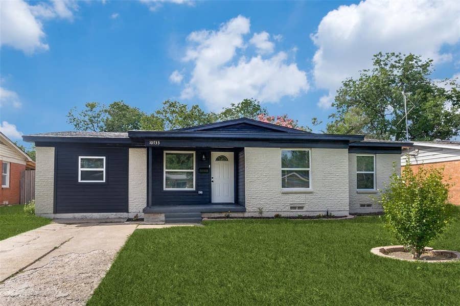 Property photo for 10733 Sandalwood Drive, Dallas, TX