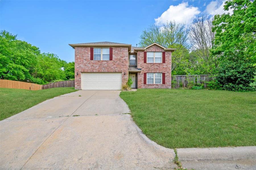 Property photo for 1505 Timberline Court, Sherman, TX