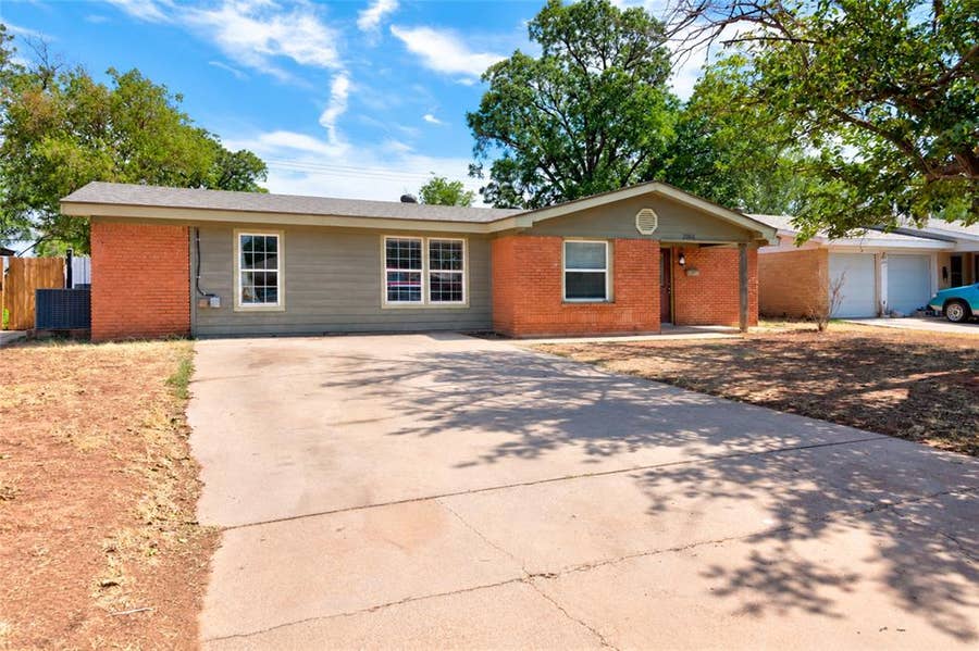 Property photo for 2001 Westview Drive, Abilene, TX