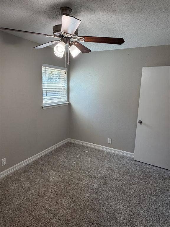 725 Willow Street, Hurst, TX 76053 725 Willow Street, Hurst, TX 76053
