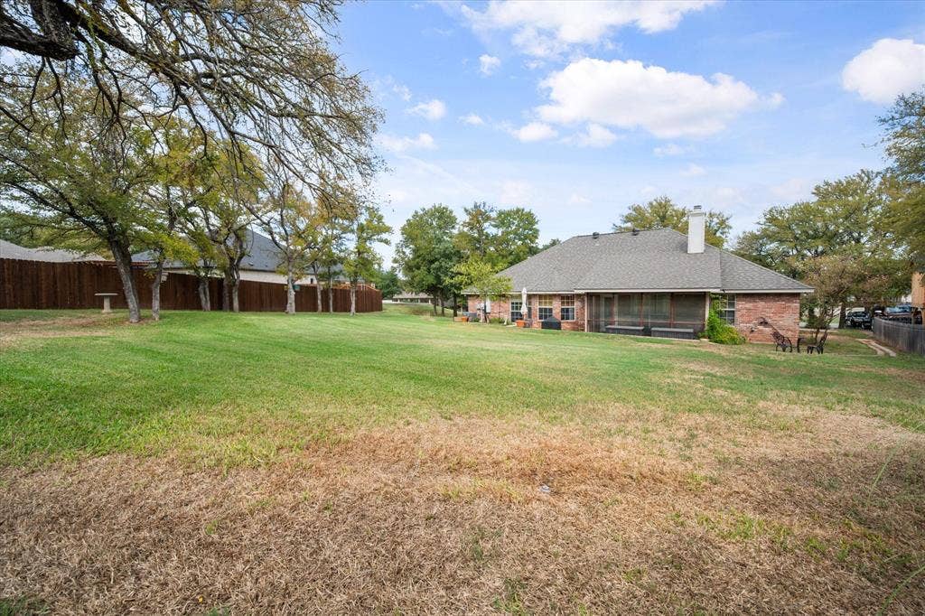 6511 Westover Drive, Granbury, TX 76049