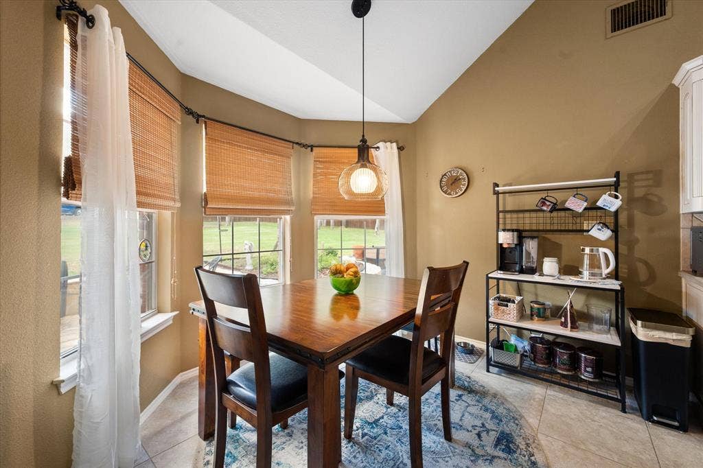 6511 Westover Drive, Granbury, TX 76049