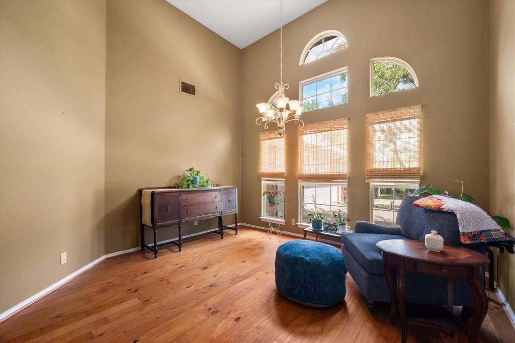 6511 Westover Drive, Granbury, TX 76049