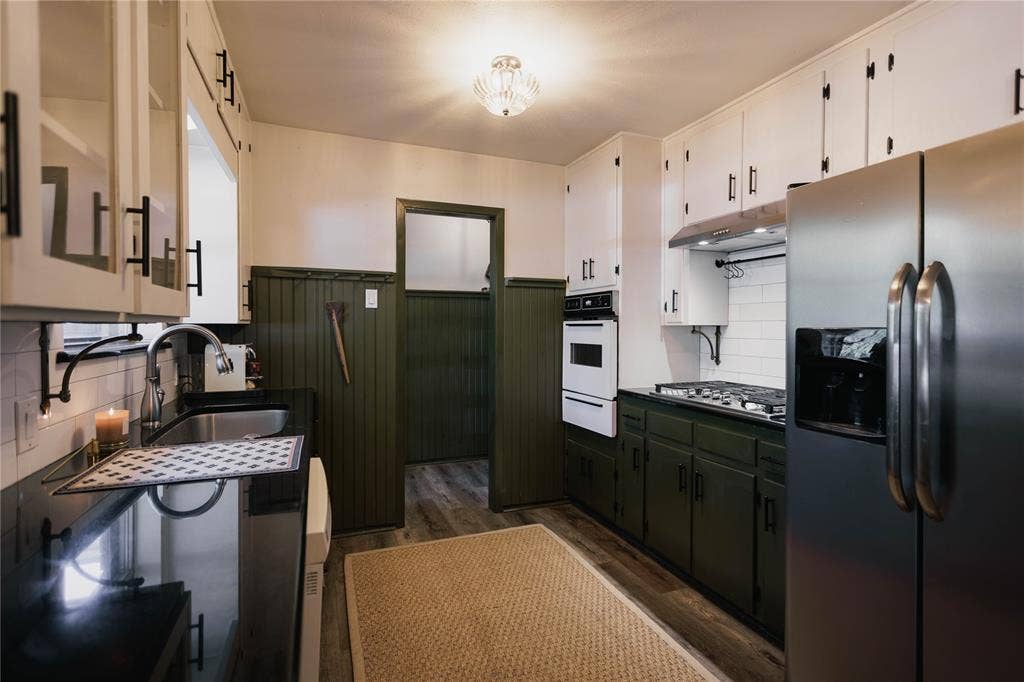 8812 Panther Drive, Woodway, TX 76712 8812 Panther Drive, Woodway, TX 76712