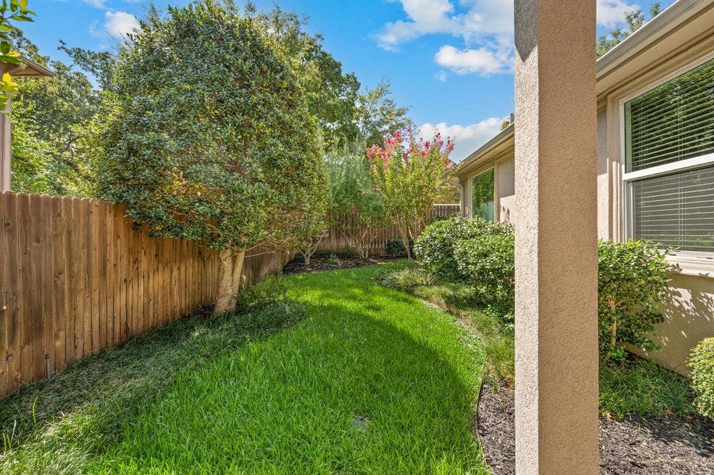 614 Rosemead Drive, Euless, TX 76039 614 Rosemead Drive, Euless, TX 76039
