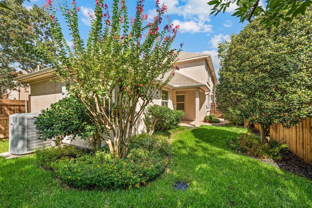 614 Rosemead Drive, Euless, TX 76039 614 Rosemead Drive, Euless, TX 76039