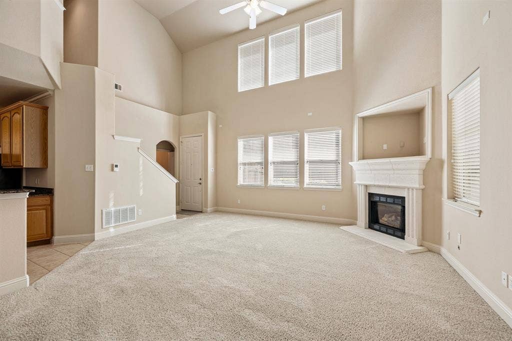 614 Rosemead Drive, Euless, TX 76039 614 Rosemead Drive, Euless, TX 76039