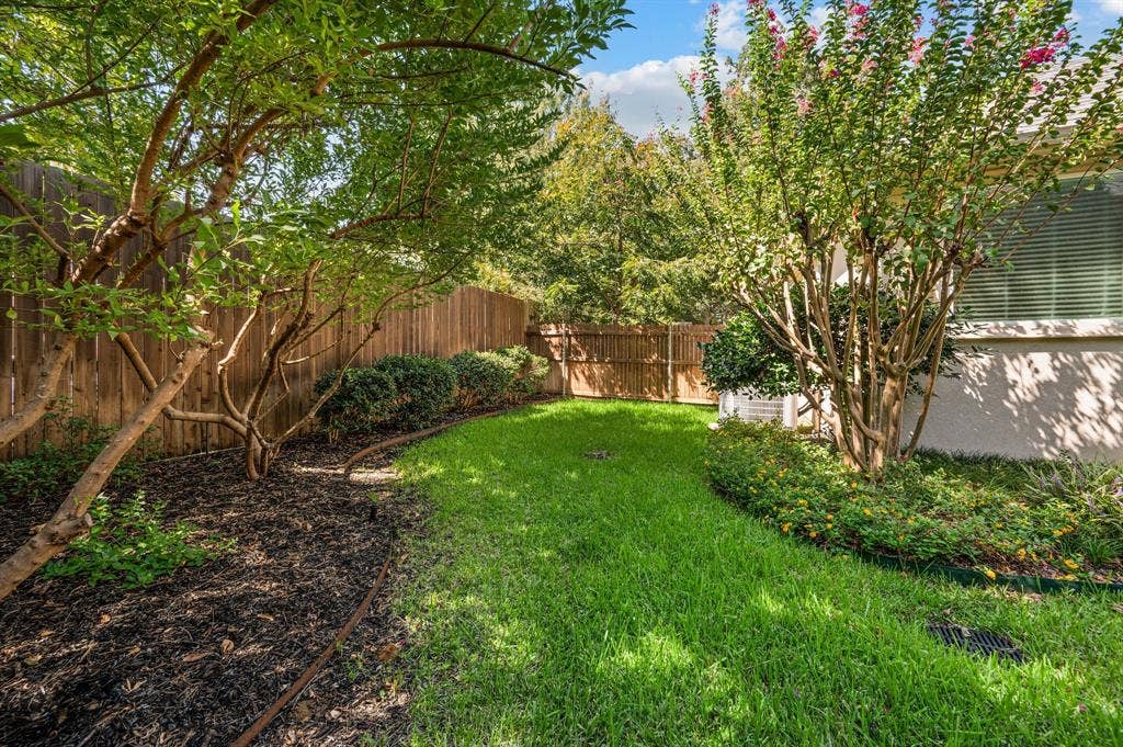 614 Rosemead Drive, Euless, TX 76039 614 Rosemead Drive, Euless, TX 76039