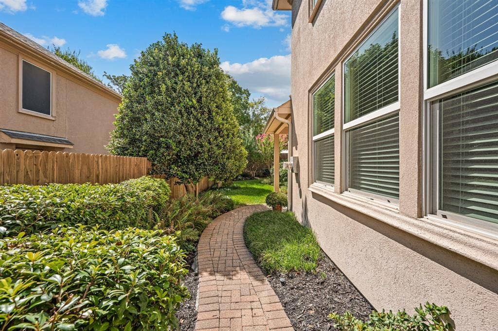 614 Rosemead Drive, Euless, TX 76039 614 Rosemead Drive, Euless, TX 76039