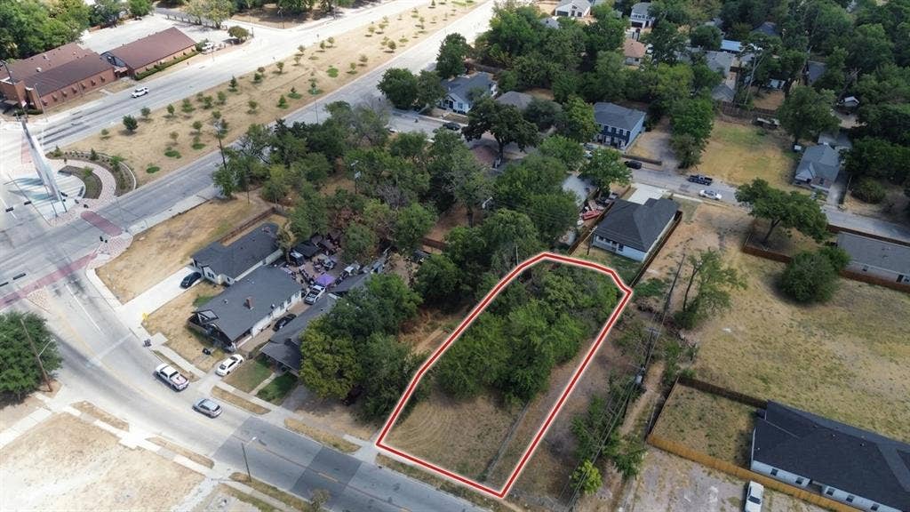 1718 Pine Street, Dallas, TX 75215 1718 Pine Street, Dallas, TX 75215