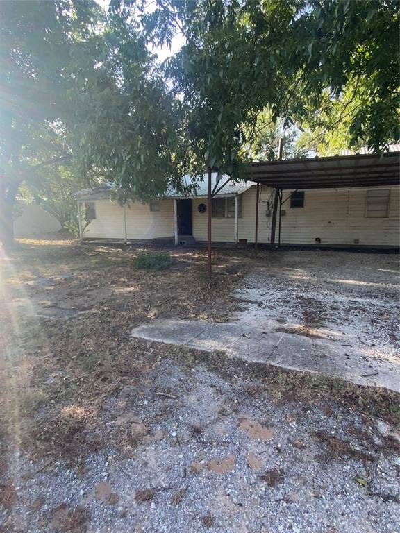 Property photo for 600 2nd Street, Cross Plains, TX