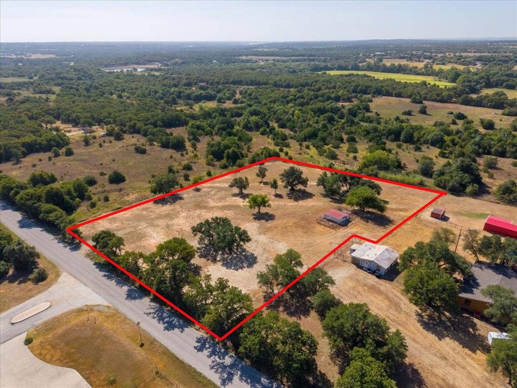 110 Friendship Road, Weatherford, TX 76085 ***Boundary Lines are APPROXIMATE**