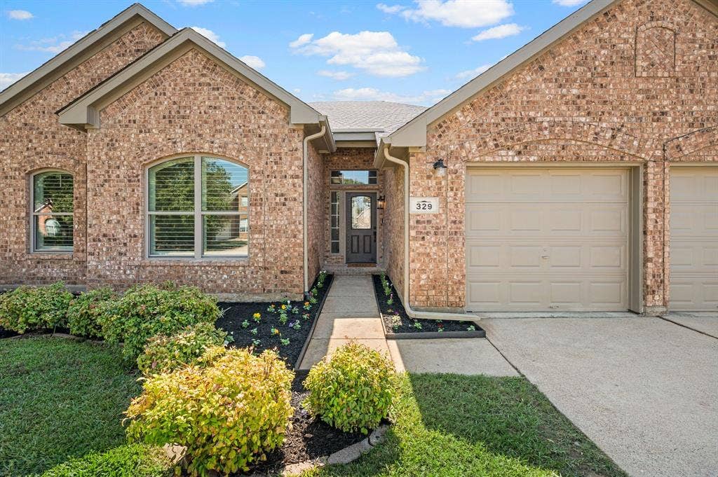 329 Village Trail, Trophy Club, TX 76262