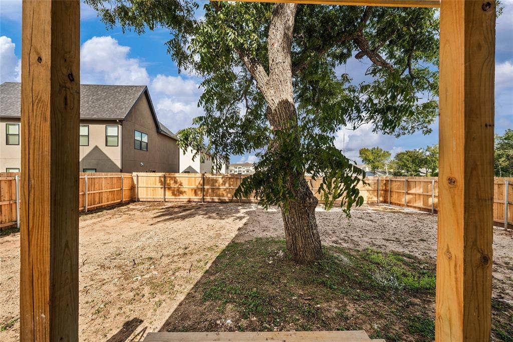 2708 S 2nd Street, Waco, TX 76706 Still in process: deck stain, fence stain, sod, landscaping