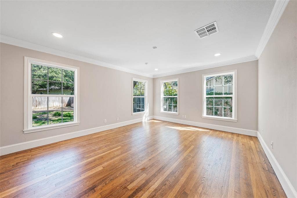 3909 Austin Avenue, Waco, TX 76710