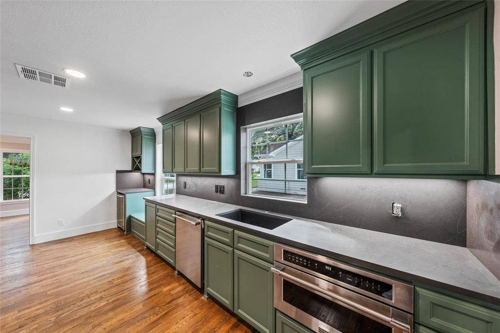 3909 Austin Avenue, Waco, TX 76710