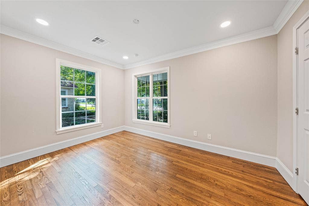 3909 Austin Avenue, Waco, TX 76710