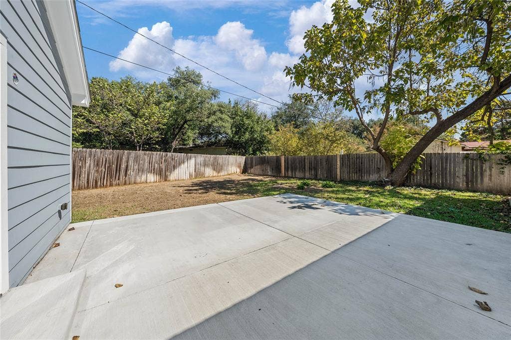 3909 Austin Avenue, Waco, TX 76710
