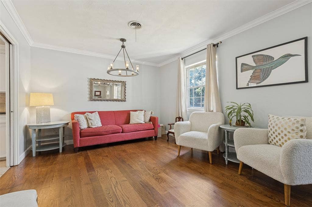 8636 San Souci Drive, Dallas, TX 75238
