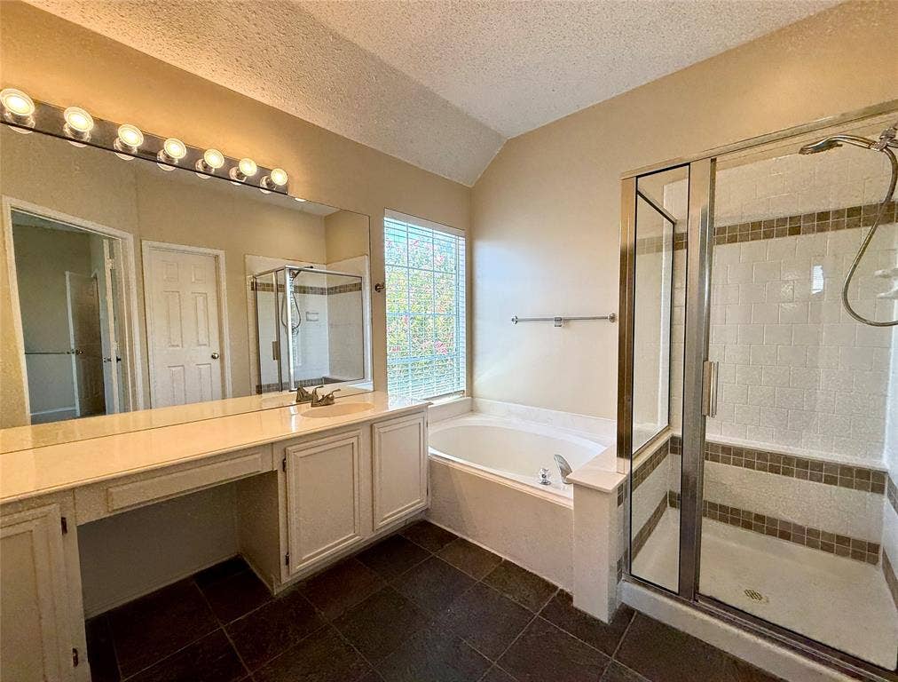 10912 Reisling Drive, Frisco, TX 75035 10912 Reisling Drive, Frisco, TX 75035