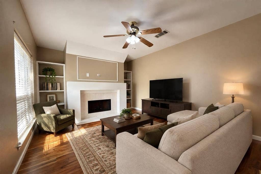 10912 Reisling Drive, Frisco, TX 75035 Virtually staged
