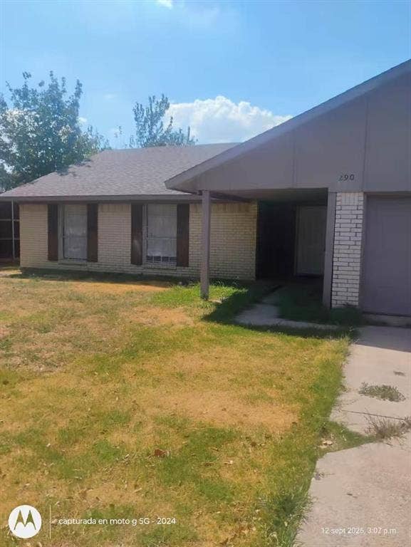 Property photo for 2901 Colonial Drive, Carrollton, TX