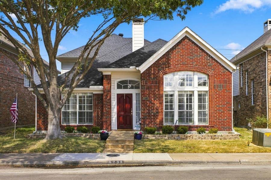 Property photo for 6239 Cupertino Trail, Dallas, TX