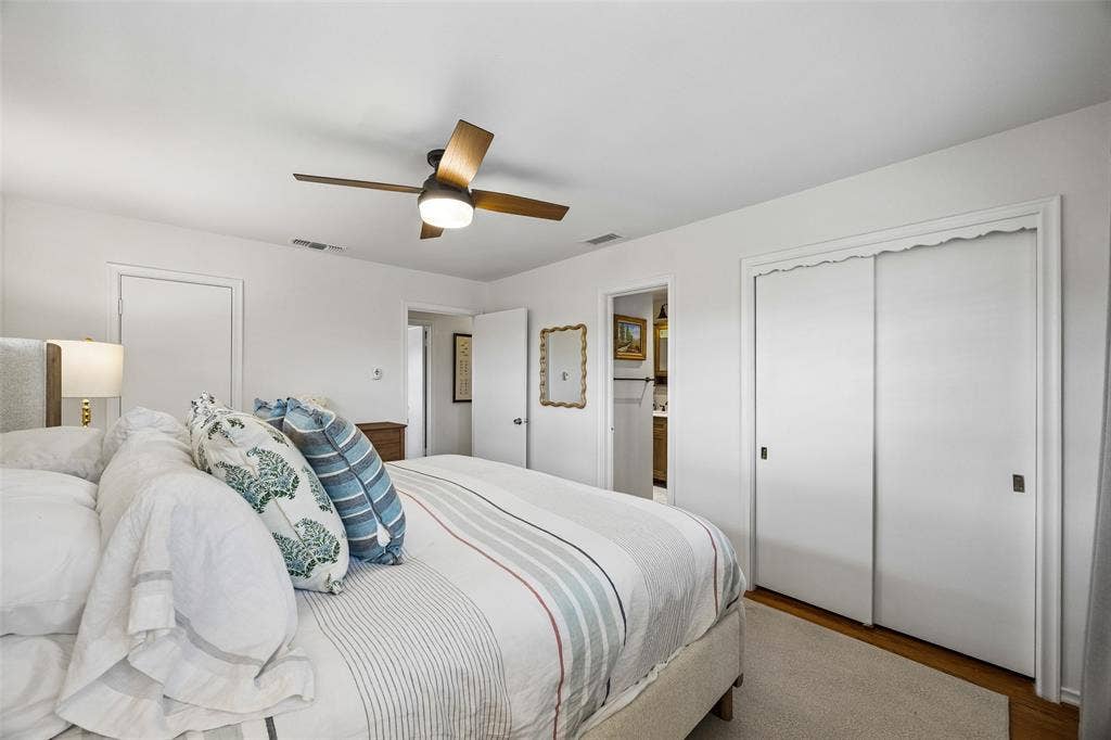 6351 Town Hill Lane, Dallas, TX 75214