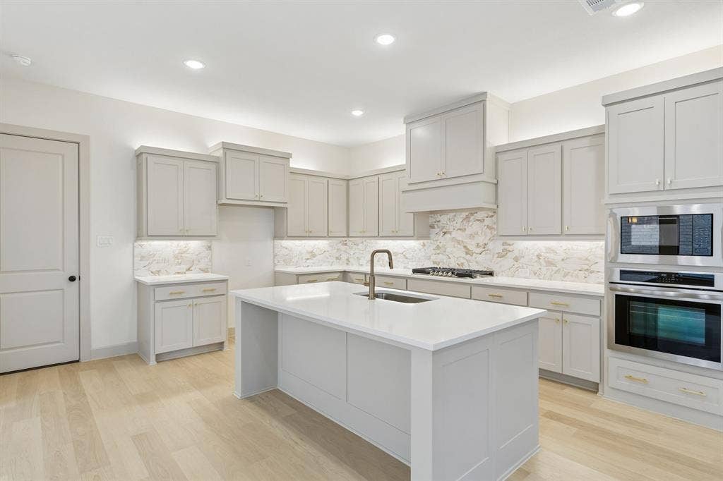 328 Walker Parkway, Celina, TX 75009 Style and sophistication abound in this dream kitchen!