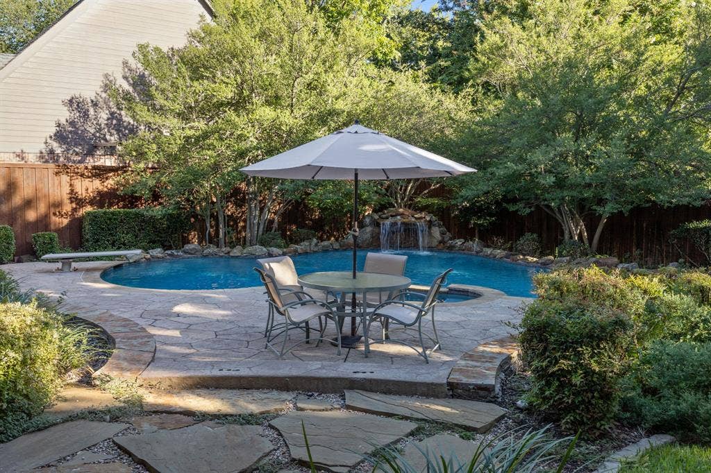 6406 Meadow Road, Dallas, TX 75230 6406 Meadow Road, Dallas, TX 75230