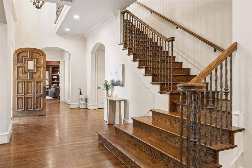 6406 Meadow Road, Dallas, TX 75230 6406 Meadow Road, Dallas, TX 75230