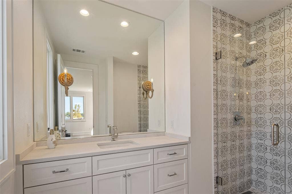 5701 Impala South Road, Athens, TX 75752 5701 Impala South Road, Athens, TX 75752