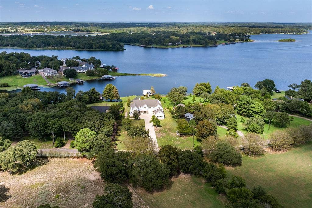 5701 Impala South Road, Athens, TX 75752 5701 Impala South Road, Athens, TX 75752