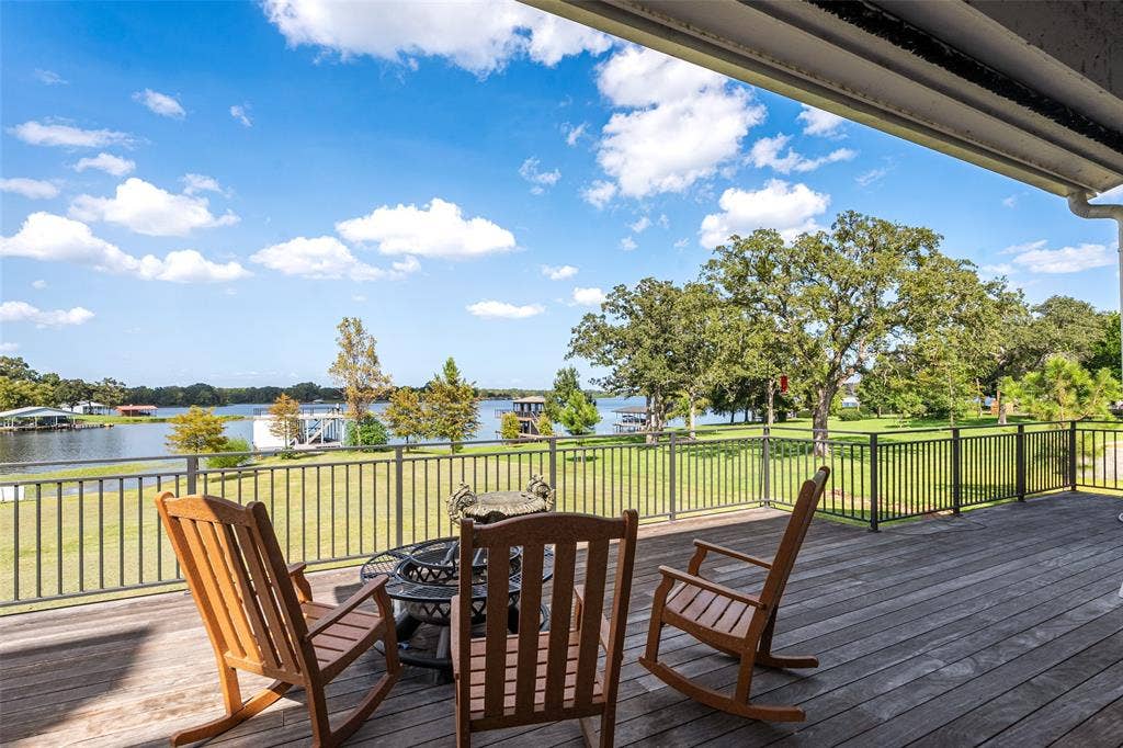 5701 Impala South Road, Athens, TX 75752 5701 Impala South Road, Athens, TX 75752