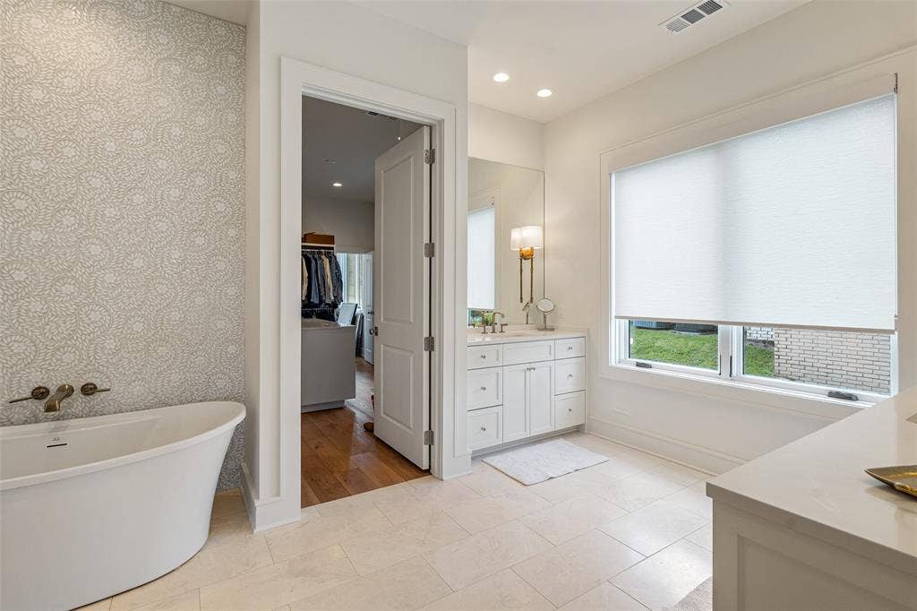 5701 Impala South Road, Athens, TX 75752 5701 Impala South Road, Athens, TX 75752