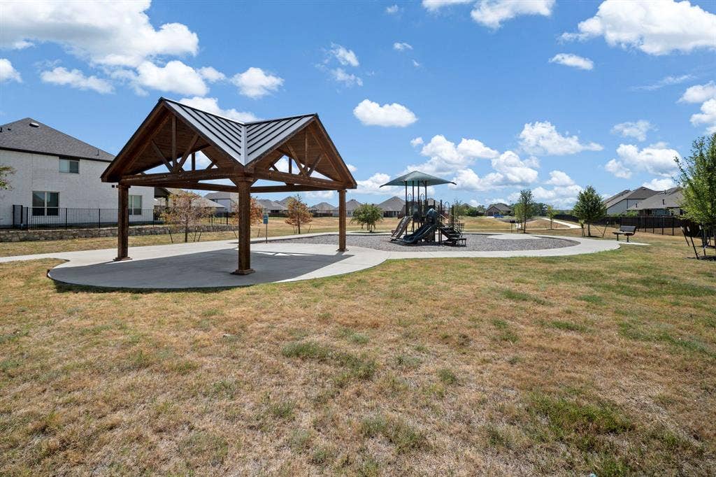 412 Wabash Drive, Waxahachie, TX 75167 412 Wabash Drive, Waxahachie, TX 75167