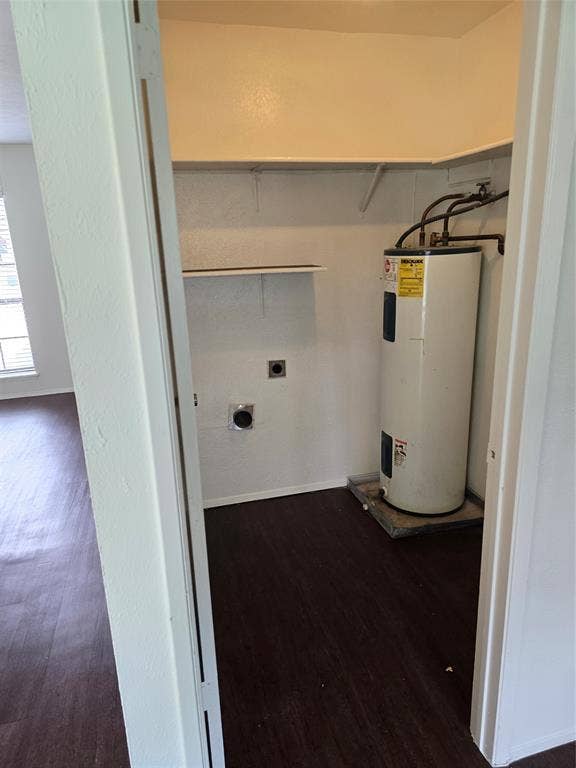 820 Lawndale Drive, Arlington, TX 76017 located off kitchen. looking at dryer connections