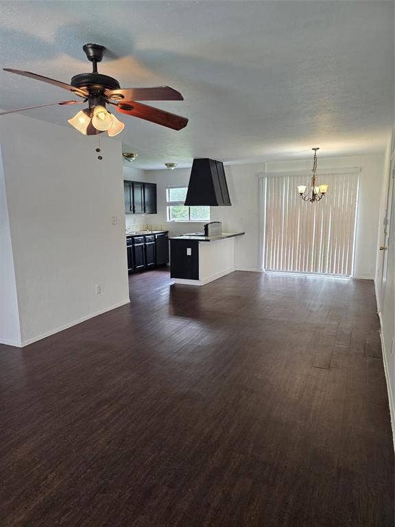 820 Lawndale Drive, Arlington, TX 76017 Living, Dining, Kitchen.