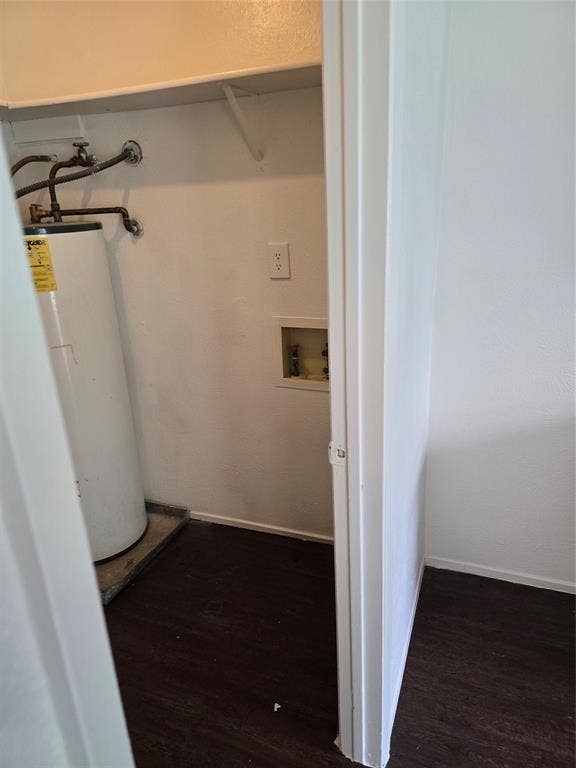 820 Lawndale Drive, Arlington, TX 76017 washer connections