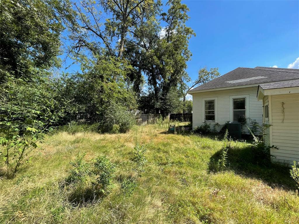 411 Corsicana Street E, Athens, TX 75751 411 Corsicana Street E, Athens, TX 75751