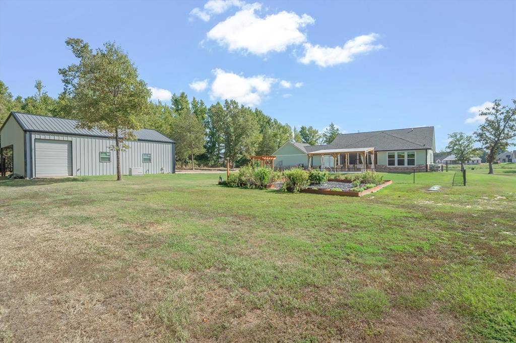 13925 CEDAR VISTA, Tyler, TX 75704 13925 CEDAR VISTA, Tyler, TX 75704