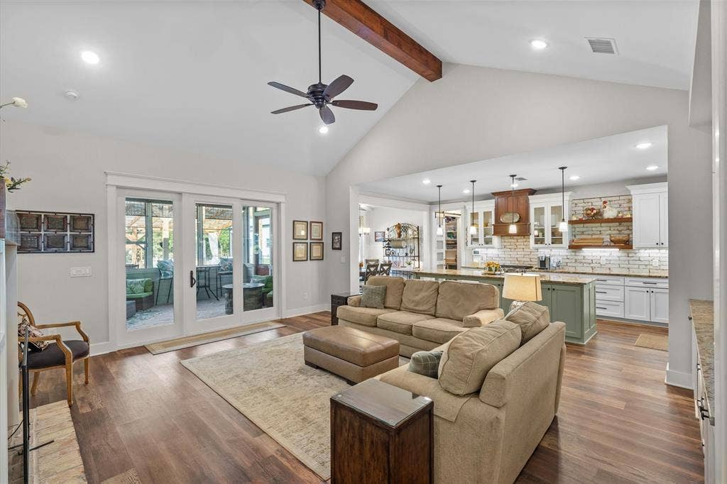 13925 CEDAR VISTA, Tyler, TX 75704 13925 CEDAR VISTA, Tyler, TX 75704