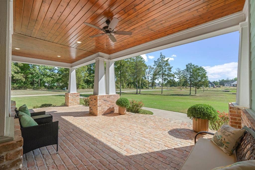 13925 CEDAR VISTA, Tyler, TX 75704 13925 CEDAR VISTA, Tyler, TX 75704