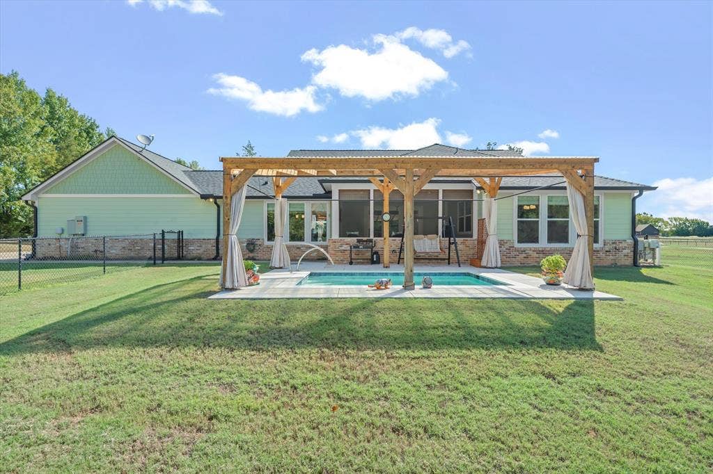 13925 CEDAR VISTA, Tyler, TX 75704 13925 CEDAR VISTA, Tyler, TX 75704