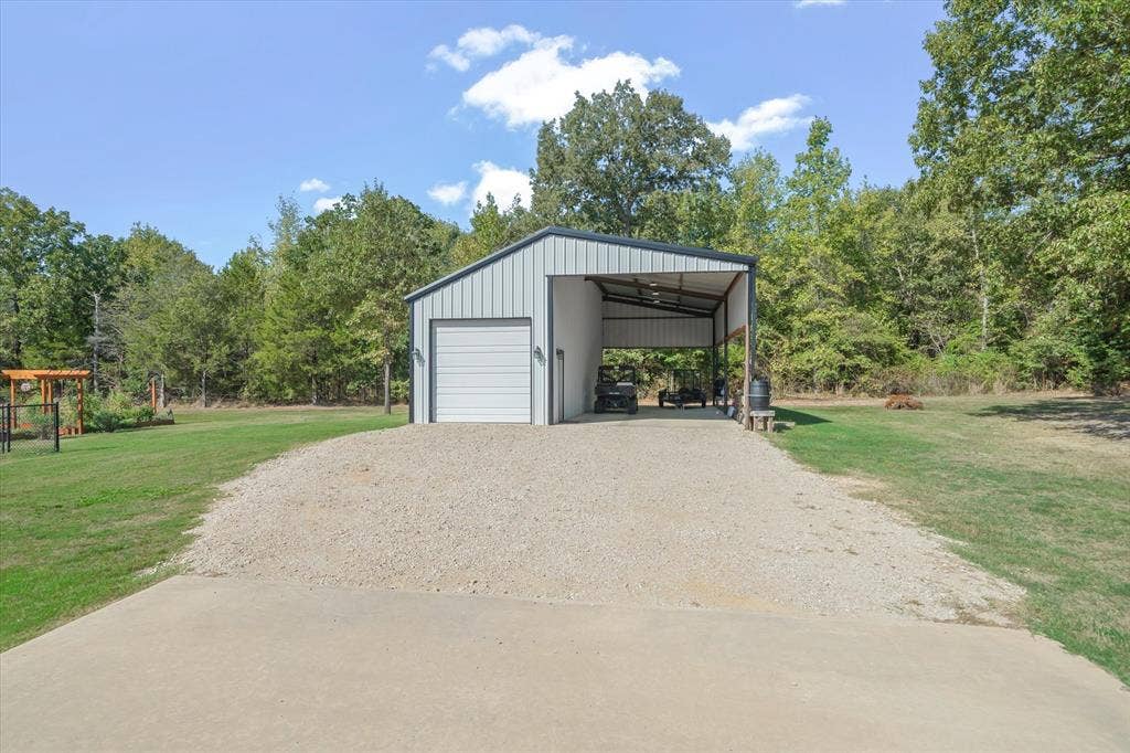 13925 CEDAR VISTA, Tyler, TX 75704 13925 CEDAR VISTA, Tyler, TX 75704