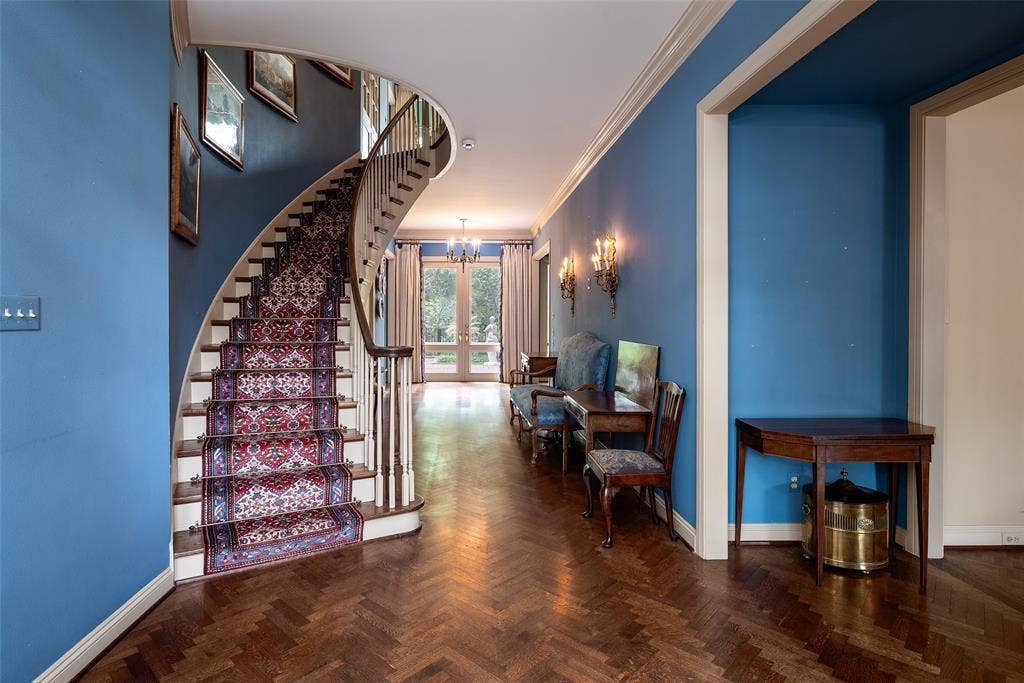 5826 Farquhar Lane, Dallas, TX 75209 5826 Farquhar Lane, Dallas, TX 75209