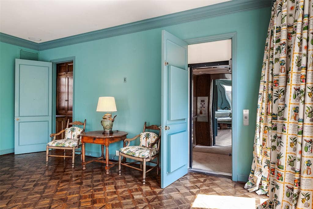 5826 Farquhar Lane, Dallas, TX 75209 5826 Farquhar Lane, Dallas, TX 75209