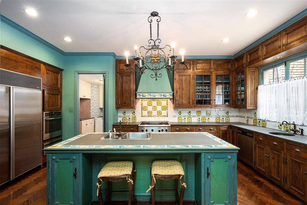 5826 Farquhar Lane, Dallas, TX 75209 5826 Farquhar Lane, Dallas, TX 75209