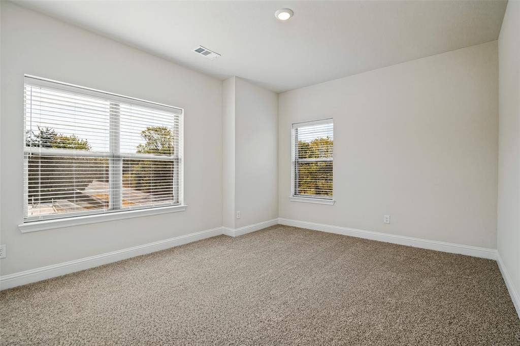 6446 Mason Court, Dallas, TX 75227 3rd floor