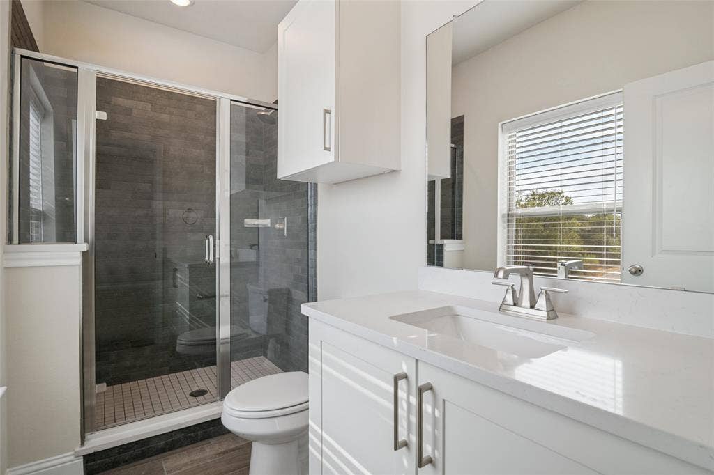 6446 Mason Court, Dallas, TX 75227 3rd floor